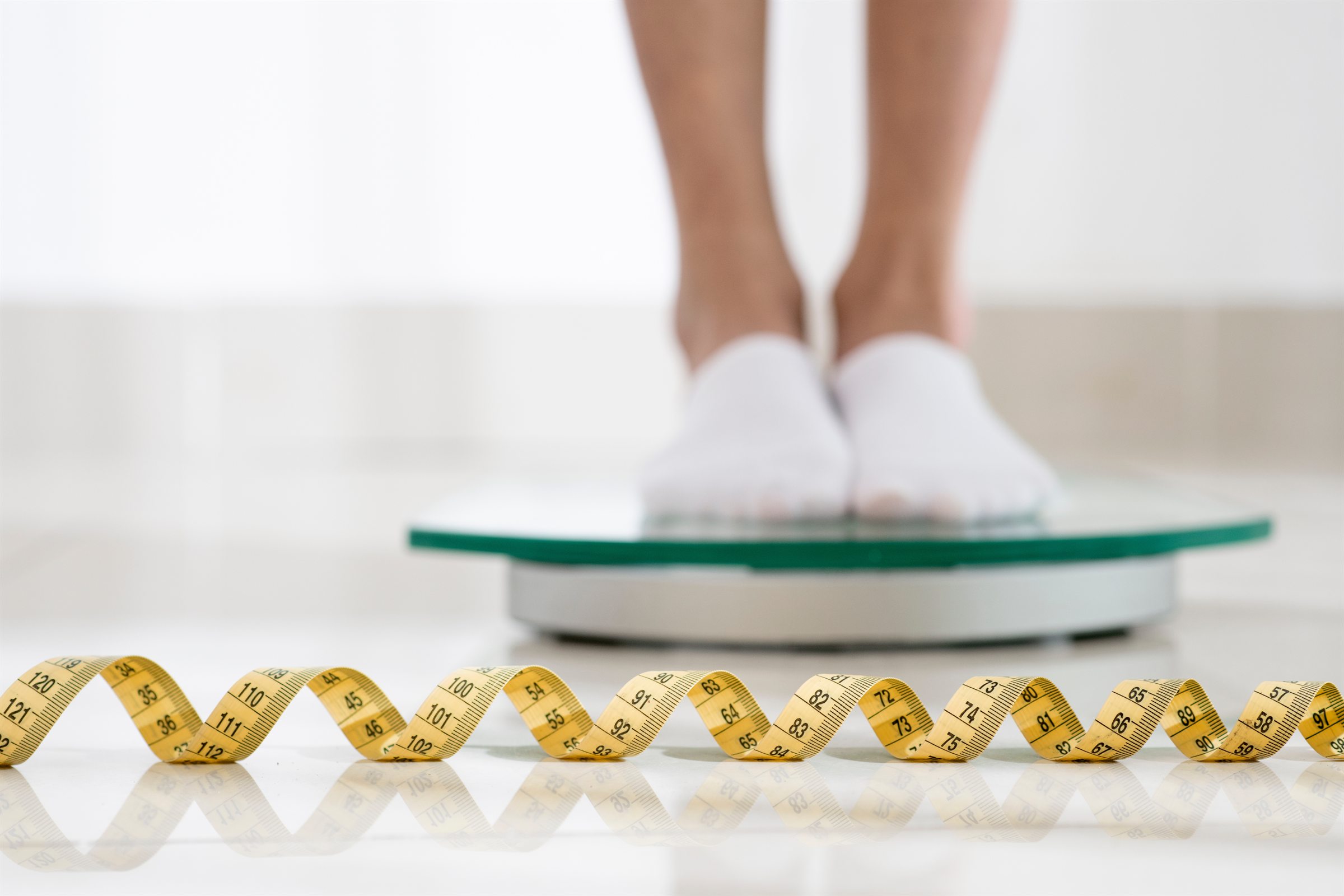 Weight scale and measuring tape